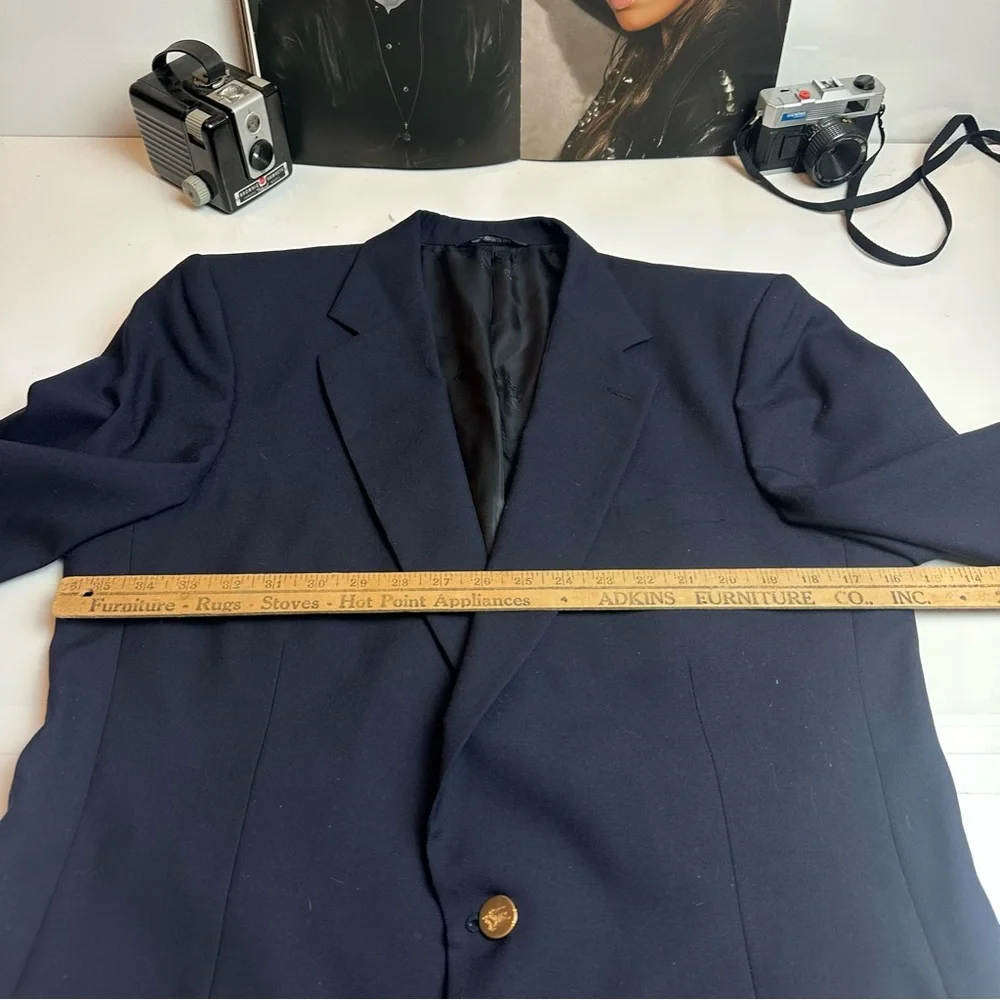 Burberry Heritage Navy Wool Blazer with Gold Buttons Late 90s–Early 2000s